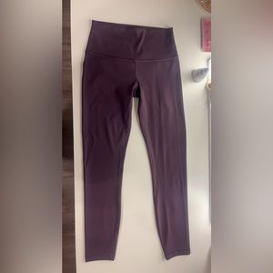Lululemon Wunder Train 25”  Grape colored leggings size 4
